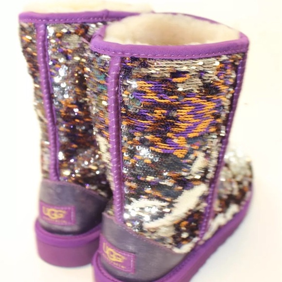 NEW Ugg Australia with defects Mismatch size 7/6 - Picture 3 of 8